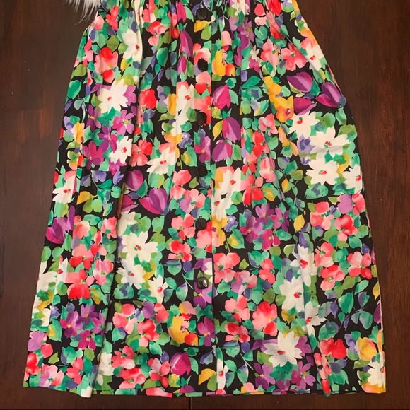 Vintage Floral Button Down Dress - Picture 3 of 8